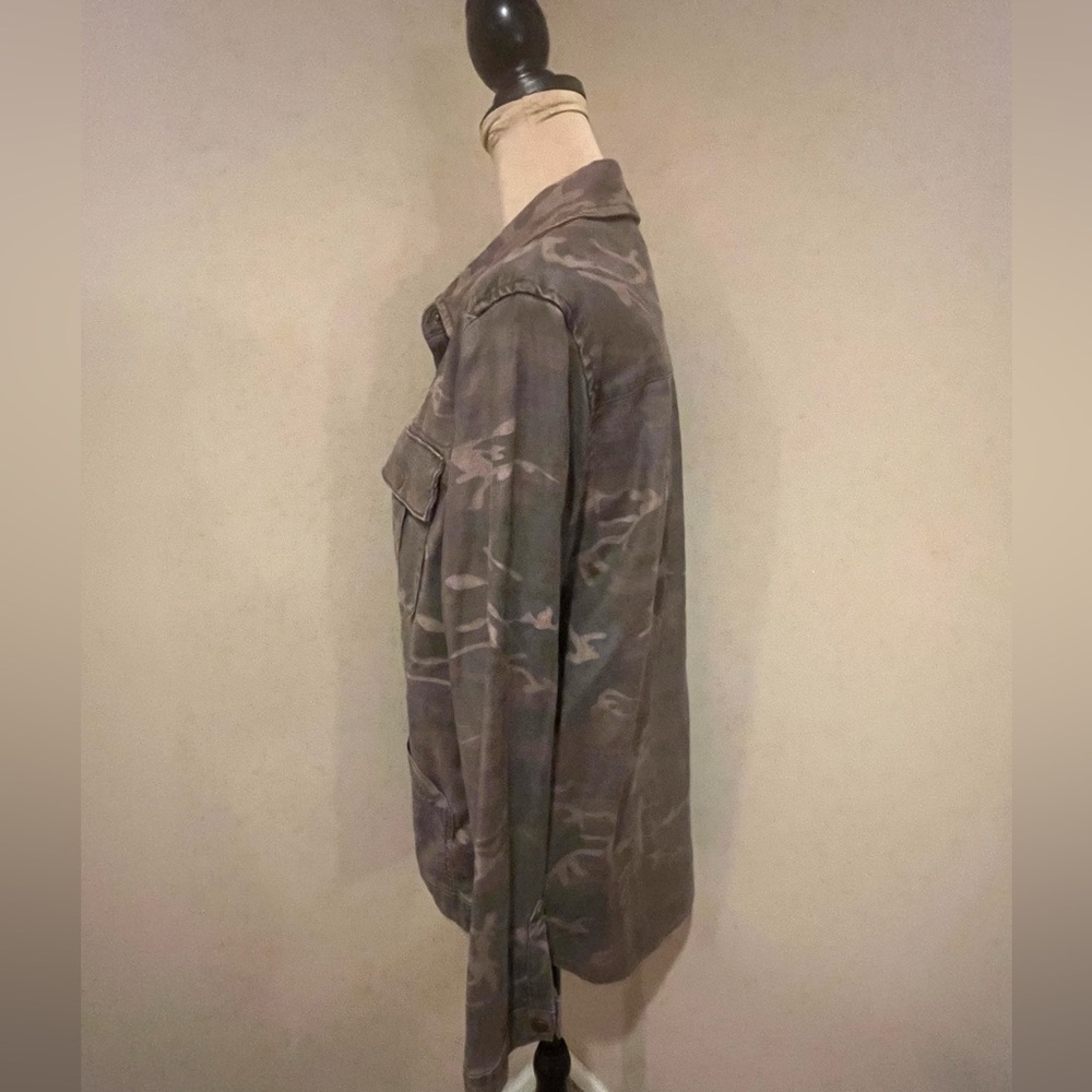 Level 99 Utility Camouflage Jacket, Patch Chest P… - image 3